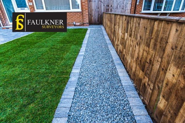 Can my Neighbour attach a fence to my wall? 3 Property Boundaries and the Basics of Land Boundaries Islington